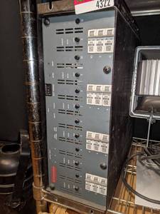 lot 4322 image: Leprecon VX - 2400 Dimmer