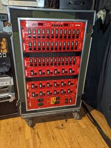 lot 4337 image: 42 channel demorack & roadcase