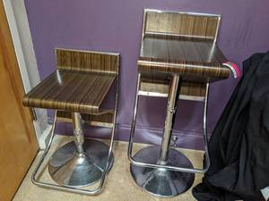 lot 4368 image: (2) Brown stools