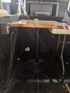 lot 4395 image: (2) Square tables