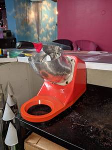 lot 2267 image: Ice crusher