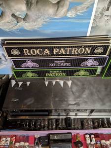 lot 2274 image: (14) Skinny bar mats