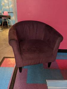 lot 2305 image: Dark purple chair