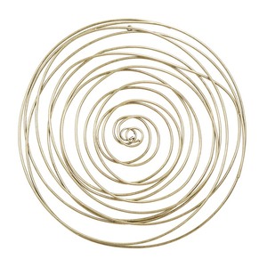 lot 1260 image: 30 Metal Wall Decor - Gold - Retail $119.42