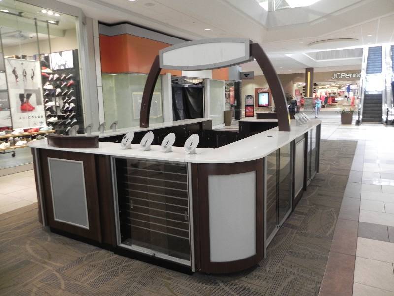 Jewelry Store Fixture Liquidation EquipBid