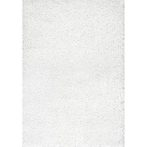 lot 22413 image: nuLOOM Cozy Soft & Fluffy Solid Shag Area Rug, 7 10 x 10, White. USED