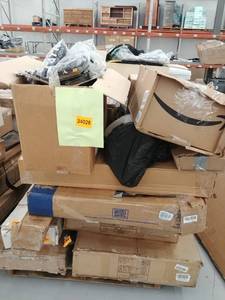 lot 34026 image: pallet of miscellaneous items