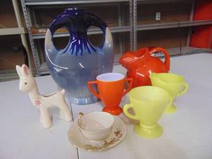 lot 3275 image: Miscellaneous Glassware