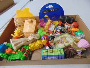 lot 3297 image: McDonalds Kids Meal Toys