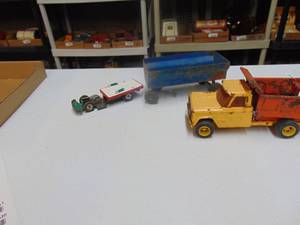 lot 3315 image: Presse Metal Toys - Ertl
