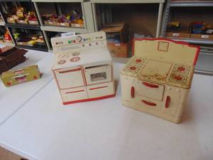 lot 3322 image: Two Metal Childrens Stoves
