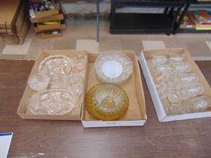 lot 3347 image: Clear Cut Glassware