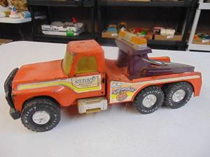 lot 3371 image: Nylint Wrecker