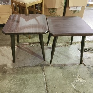 lot 66939 image: Mid Centruy Modern set of 2 End Tables - See pictures for marks 23 W by 23 H