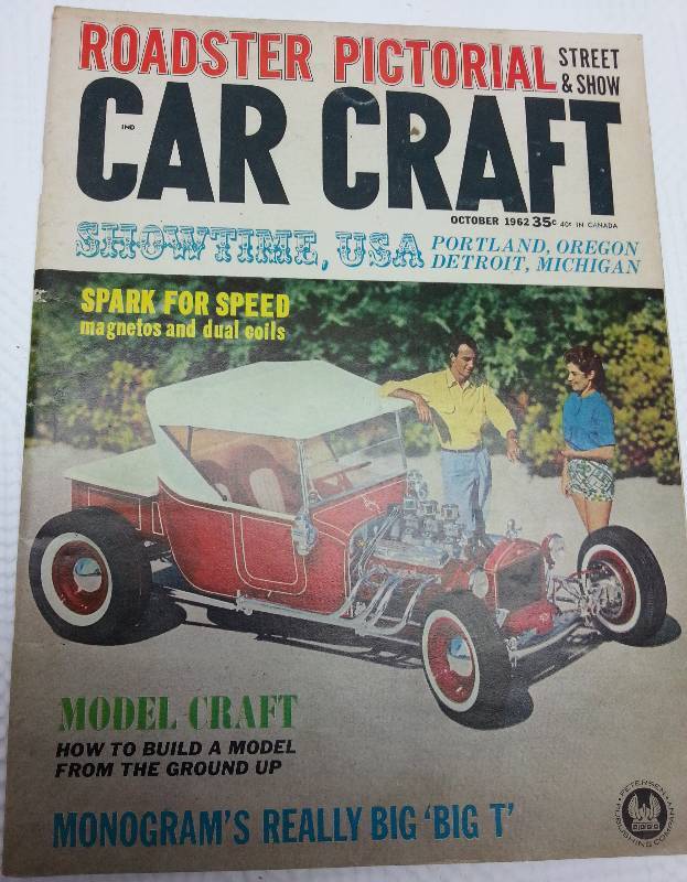 lot 1764 image: October 1962 Car Craft magazine with hours of enjoyable reading and cool old photos.