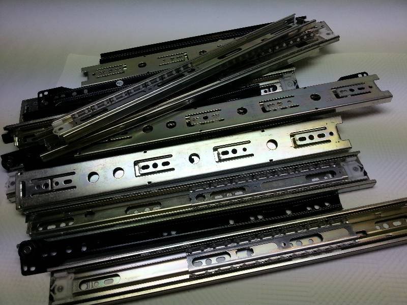 lot 1833 image: Package of new HD tool box drawer slides.  About 15 lbs.  Not sure of the actual application.