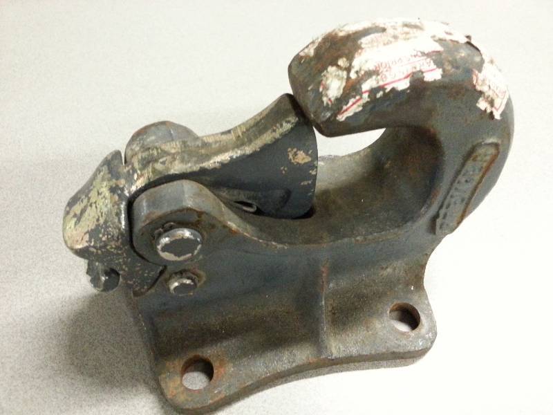 lot 3003 image: Serious heavy duty Pintle Hitch ready to bolt on your truck in excellent shape