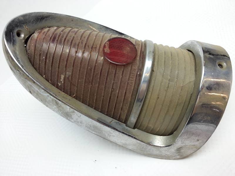 lot 1875 image: Complete 1955 Chevy tail light assembly all looks very nice and just needs a bath