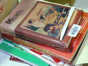 lot 37439 image: Black Powder Gun Books  Etc