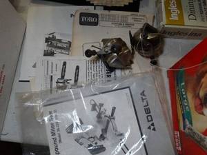 lot 37465 image: Fishing Reels and Tool Manuals