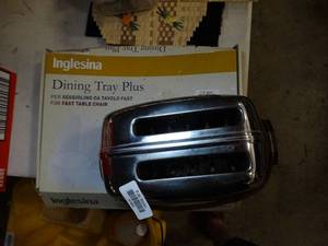 lot 37466 image: Plastic Tray and Vintage Toaster