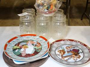 lot 37493 image: Lot of Ball Mason Jars, Decorative Plates and Misc. Home Decor