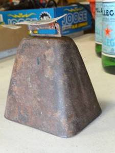 lot 37536 image: Vintage Metal Bell