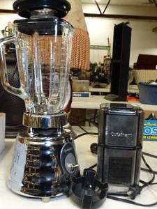 lot 37538 image: Osterizer Blender and Cuisinart Grind Central Coffee Grinder