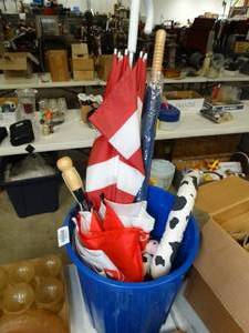 lot 37543 image: Lot of Home Decor