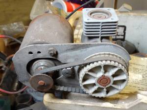 lot 37561 image: Small belt motor, Eco-spout and CB Noise filter