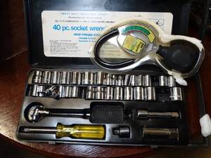 lot 37564 image: Socket Wrench Set