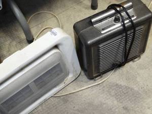 lot 37594 image: Lot of 2 Small Space Heaters