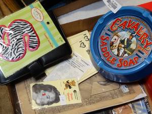 lot 37647 image: Calvary Saddle Soap Ashtray, Tools for Faux Finish Painting & More