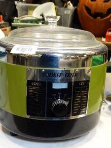 lot 37657 image: Cooker-Fryer with Automatic Heat Control