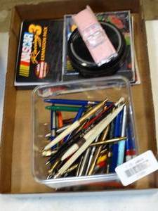 lot 37659 image: Vintage Writing Pens - Nascar Expansion Pack 