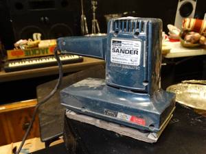 lot 37668 image: 2-speed Larger Hand Sander - from Montgomery Ward Power Kraft