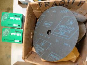 lot 37690 image: Rivets (2 boxes) & Grinding  Sanding Discs