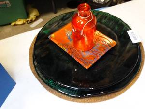 lot 37701 image: Orange & Green Color Glass Items