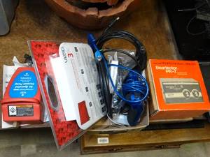 lot 37753 image: Lot of Electronic Equipment - Vizio Cord NIB - Vintage Beartector PR-17 - Game Controller 