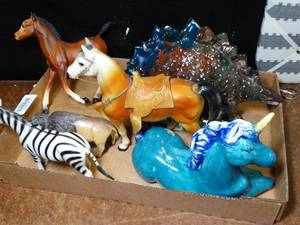 lot 37772 image: Collection of Animal Figures - Horses, Buffalo, Zebra, Unicorn & Dinosaur
