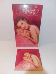 lot 3035 image: Celine Dion and Anne Geddes Miracle CD and Photo Book