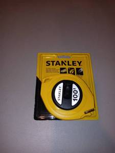 lot 3117 image: STANLEY 34-106 100-Foot Long Tape Measure