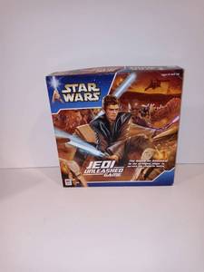 lot 3146 image: Milton Bradley Star Wars Jedi Unleashed Game