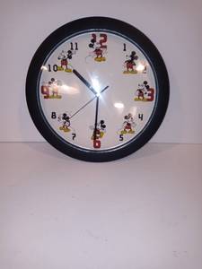 lot 3153 image: Disney Mickey Mouse retro wall clock
