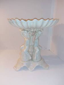 lot 4109 image: Vintage Triple Cherub Ceramic Compote Bowl
