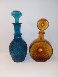 lot 4119 image: Blue and Amber Retro Decanters