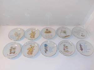 lot 4124 image: Lot of 10 Holly Hobbie Mini Plates