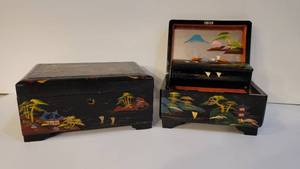 lot 2000 image: Lot of 2 Okada Japanese Hand Painted Liquor Box with Mirror