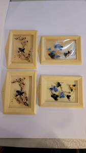 lot 2001 image: Lot of Four 3D Japanese Canary Wall Decor