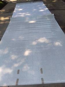 lot 121 image: 12 x 8.6 Foot Piece of Linoleum - Perimeter Glue Only